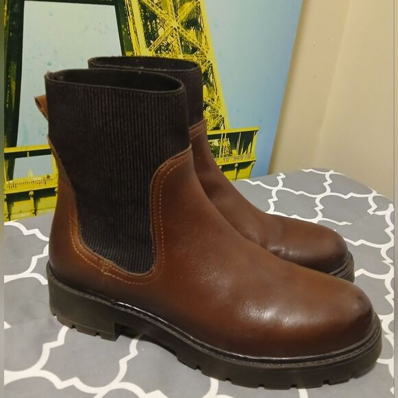 Bootlegger Brown Leather Chelsea Boots Sz 40/9 - Picture 1 of 8